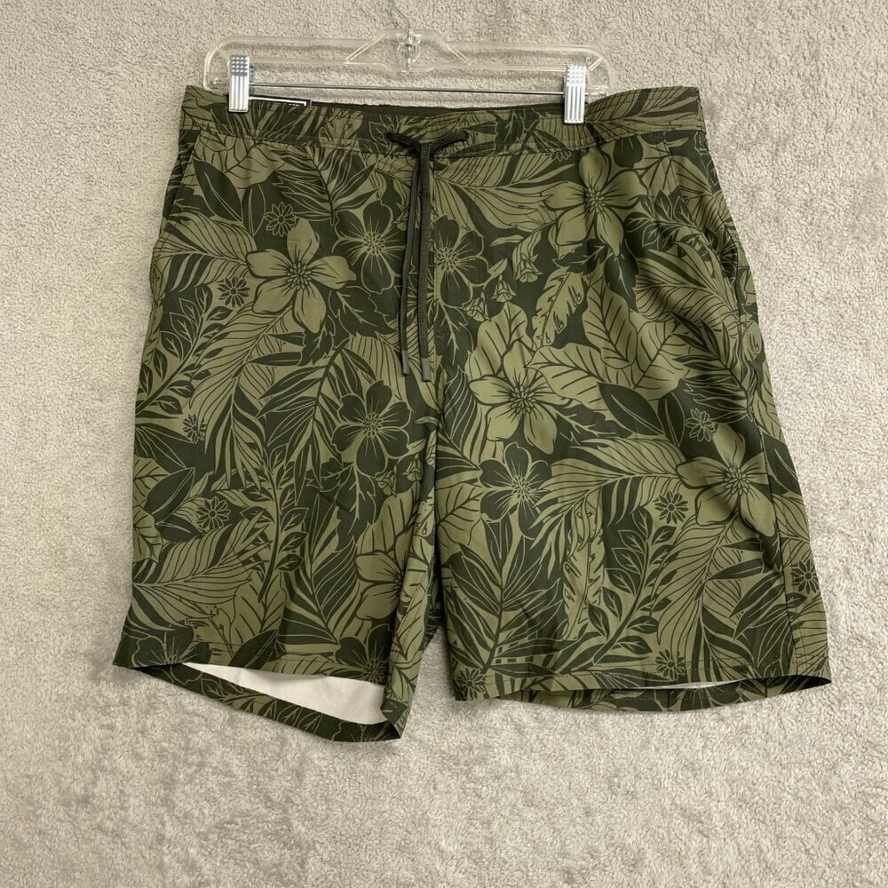 NEW Kirkland Signature Men's L Swim Shorts Olive Green Floral Print